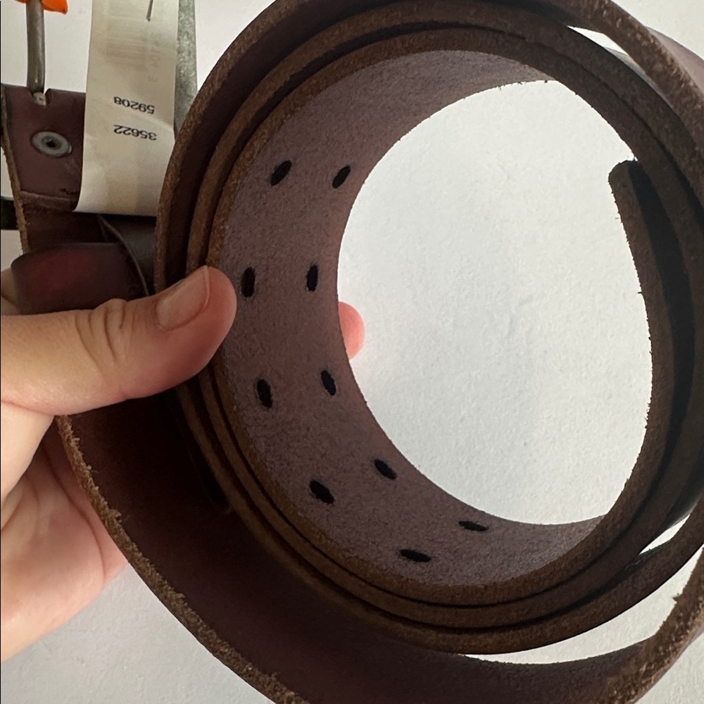 Timberland Men's Brown Leather Belt - Picture 3 of 6